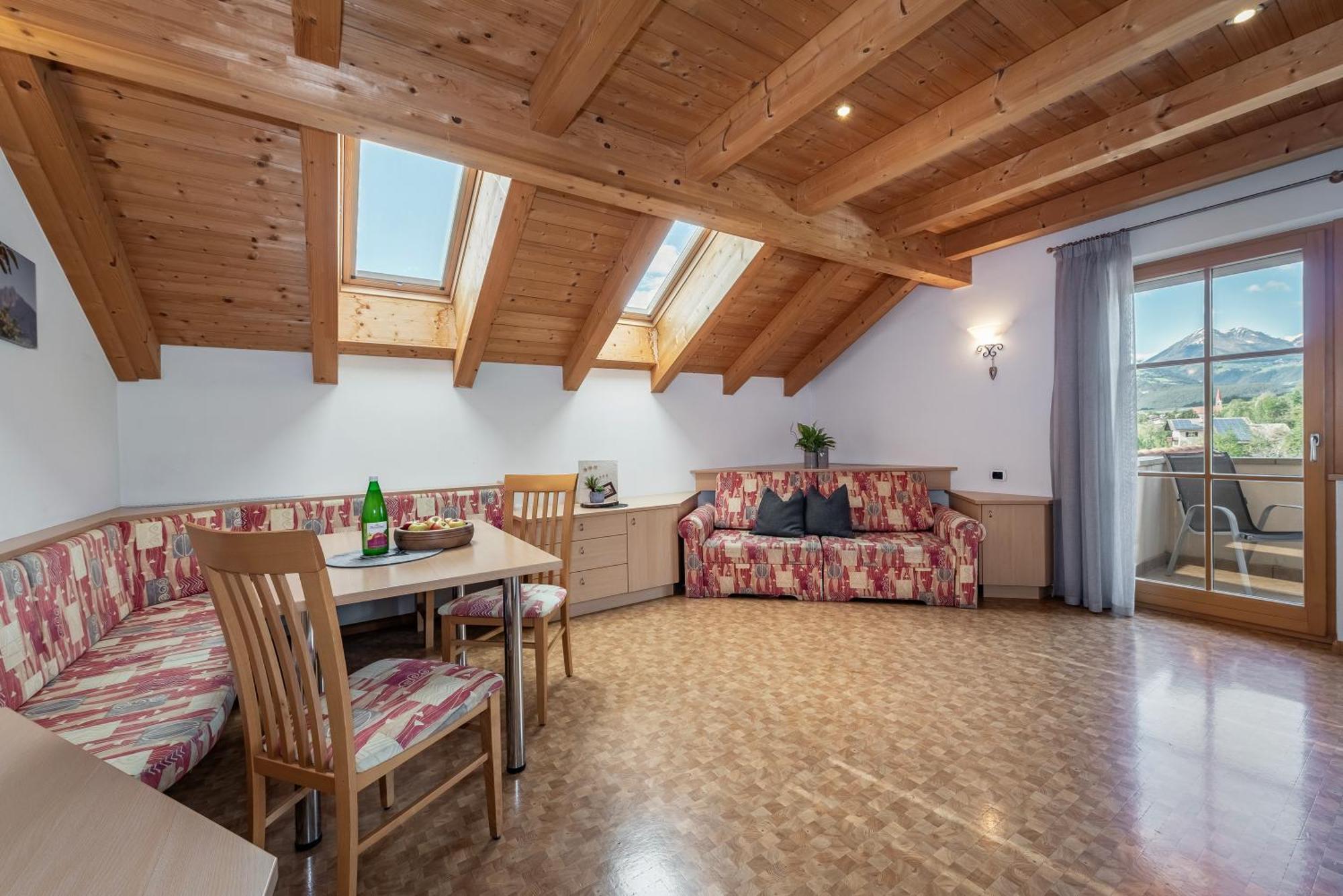 Trinnerhof- Hof Chalets Und Obsthof Mit Zimmer Natz-Schabs Exterior photo